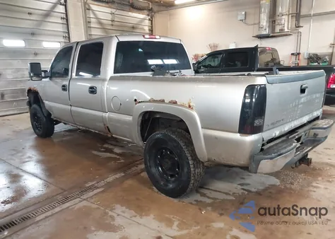 2002 Chevrolet Silverado 2500Hd Ls из США, поврежденный, VIN 1GCHK23G32F182469